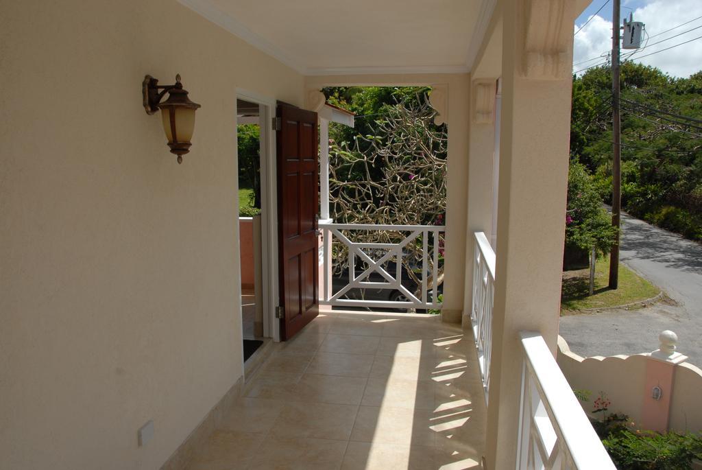 Sandy Bliss Condominiums Saint James Zimmer foto